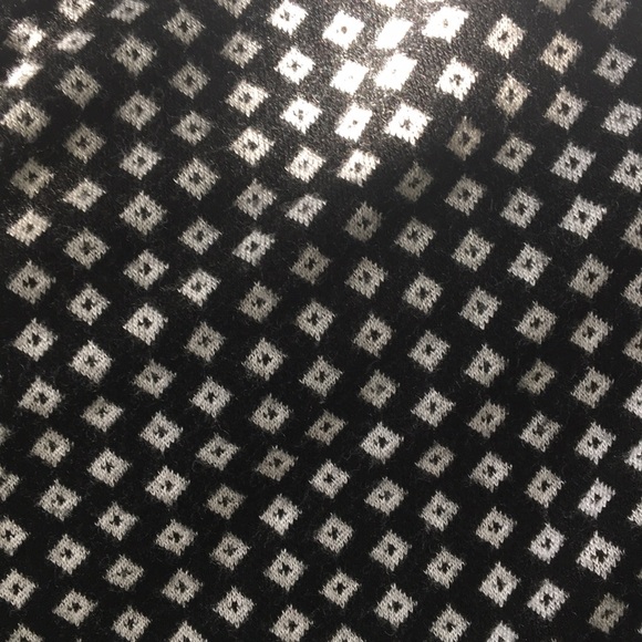 Brandy Melville tie halter top - Picture 3 of 3